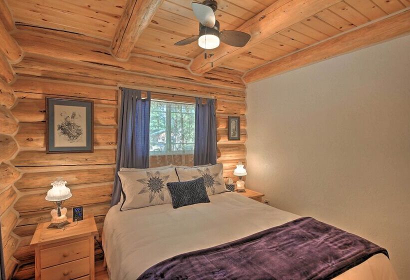 Scenic Riverfront Retreat W/ Hot Tub & Kayaks!