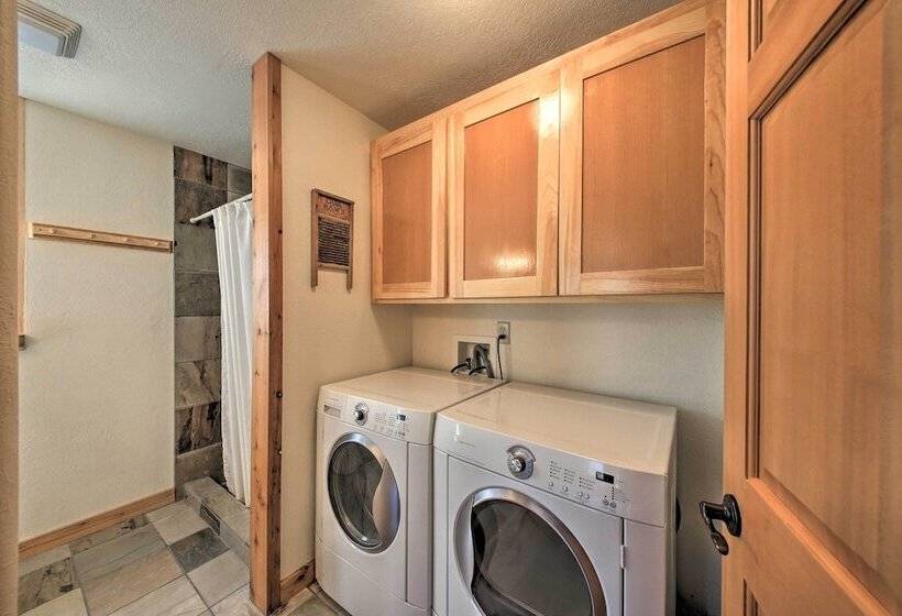 Scenic Riverfront Retreat W/ Hot Tub & Kayaks!