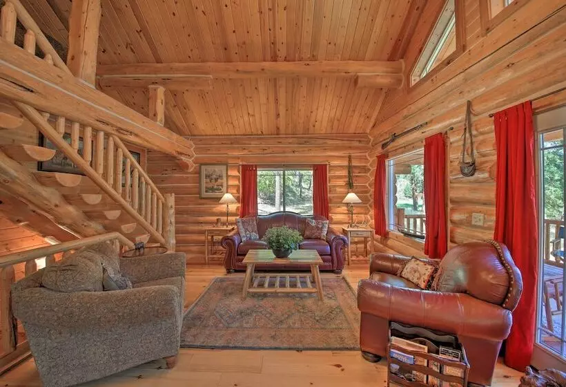 Scenic Riverfront Retreat W/ Hot Tub & Kayaks!