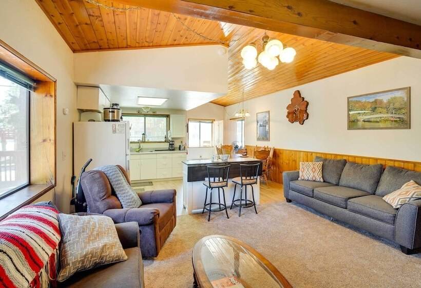 Sugarloaf Cabin W/ Hot Tub ~ 6 Mi To Big Bear