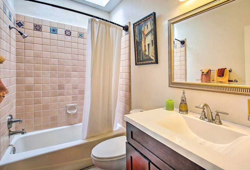 Roadrunner Roost  At Rams Hill Golf Resort!