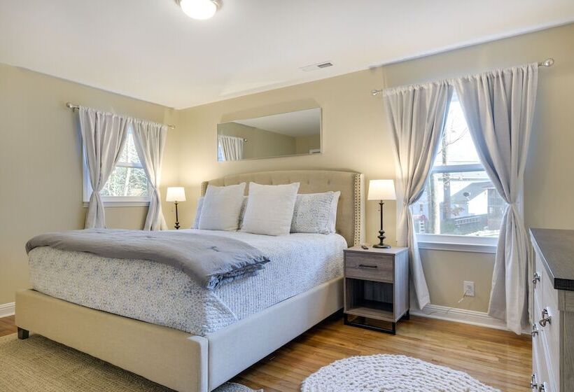 Sunny Family Home, 3 Mi To High Point Market!