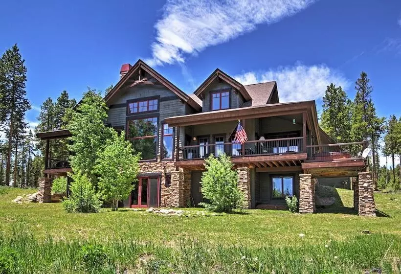 Tabernash Retreat W/ Hot Tub & Stunning Mtn Views!