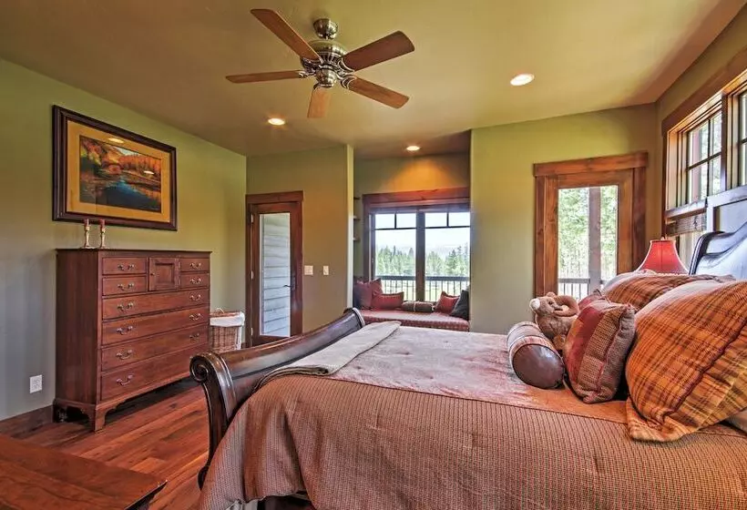 Tabernash Retreat W/ Hot Tub & Stunning Mtn Views!