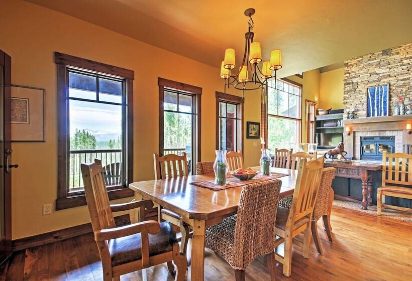 Tabernash Retreat W/ Hot Tub & Stunning Mtn Views!