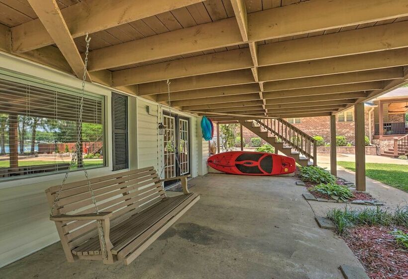 The Lake Escape: Boat Dock, Fire Pit, Kayak!