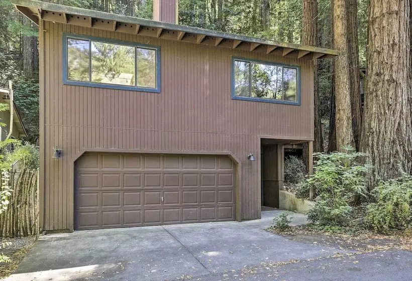 Tranquil Guerneville Home W/ Redwood Views