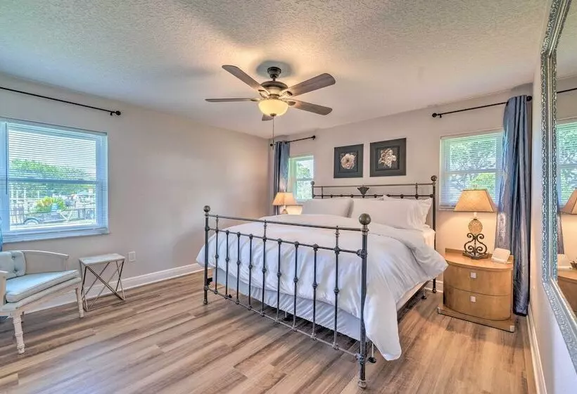 Waterfront Home On Canal W/ Private Dock & Kayaks