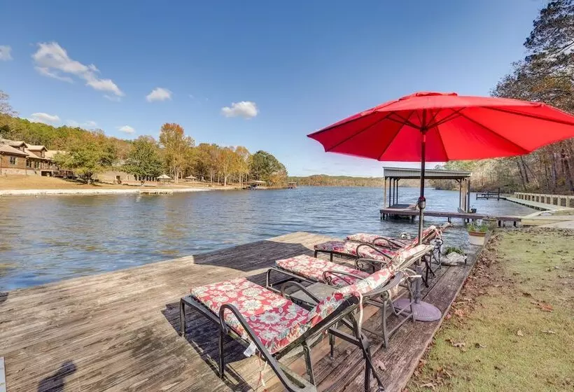 Waterfront Lay Lake Retreat W/dock & 3 Piers!
