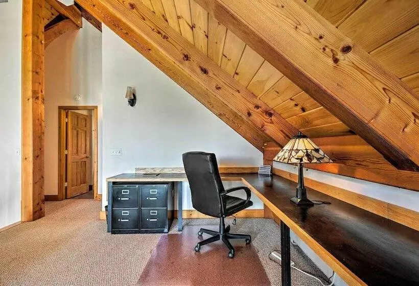 Waterfront Home W/ Dock & Beach On Lake Champlain!