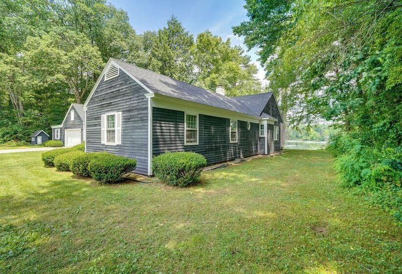 Skiing & Hiking: Water View Home In The Berkshires