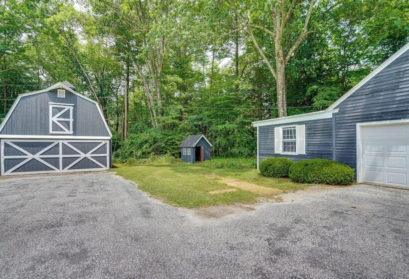 Skiing & Hiking: Water View Home In The Berkshires