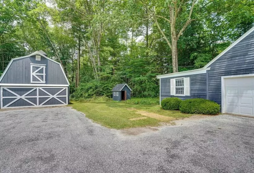 Skiing & Hiking: Water View Home In The Berkshires