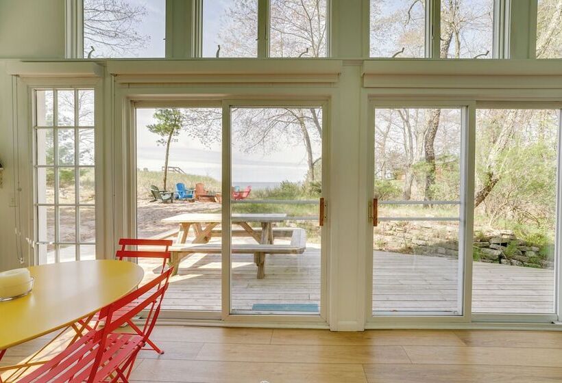 Beachfront Lake Michigan Cottage: Fire Pit & Deck