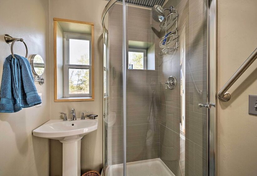 Beautiful Ranch Cottage   45 Mi To Yellowstone Np!