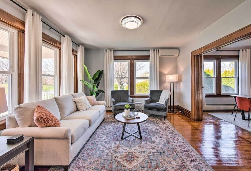 Bright & Sunny Abode, 2 Mi To Hersheypark!