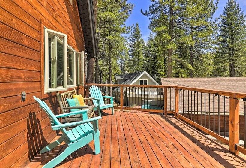South Lake Tahoe Chalet W/ Hot Tub: By Ski & Golf!
