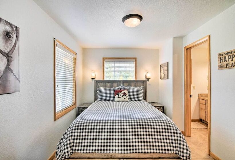 4 Mi To Grand Lake: Mtn View Cabin W/ Fire Pit!