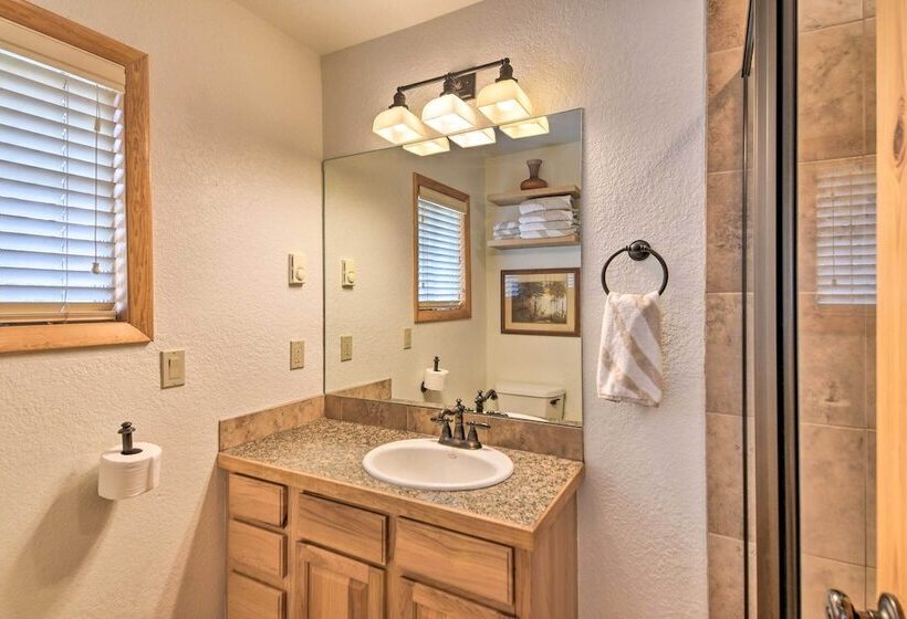 4 Mi To Grand Lake: Mtn View Cabin W/ Fire Pit!