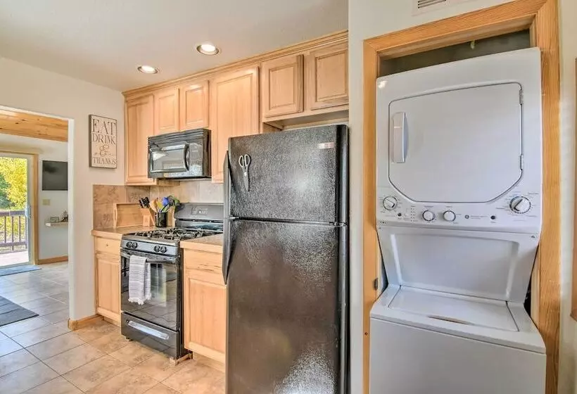 4 Mi To Grand Lake: Mtn View Cabin W/ Fire Pit!