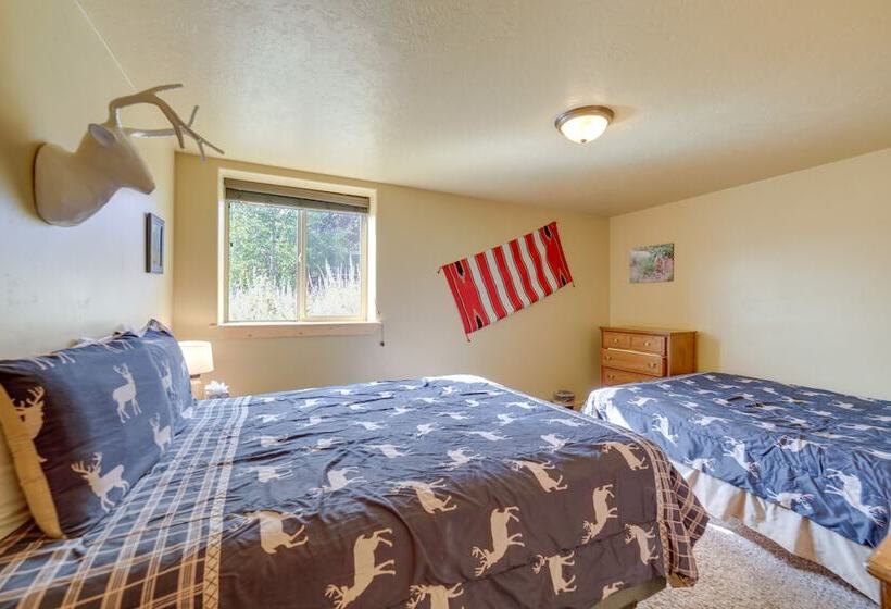 Custom Log Cabin W/ Views 20 Mi. To Yellowstone!