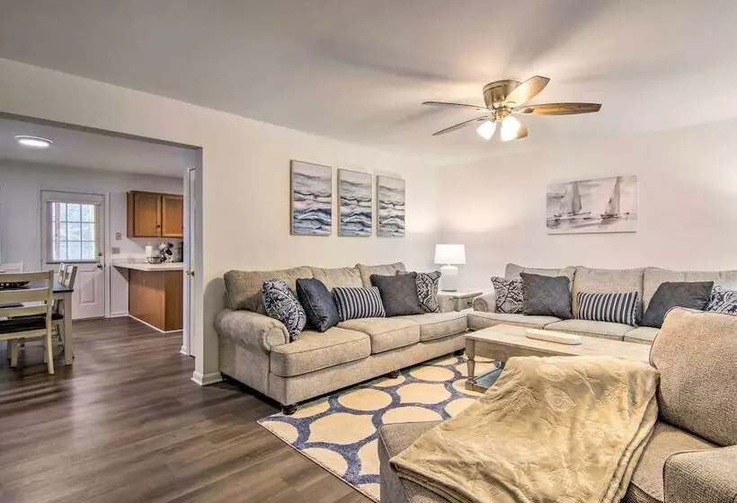 Ocean Pines House W/ Fire Pit & Community Pool