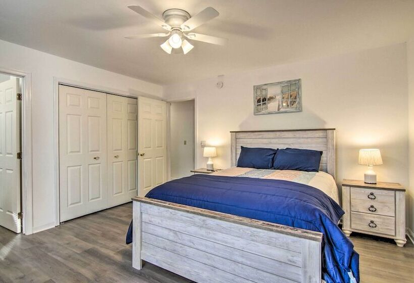 Ocean Pines House W/ Fire Pit & Community Pool