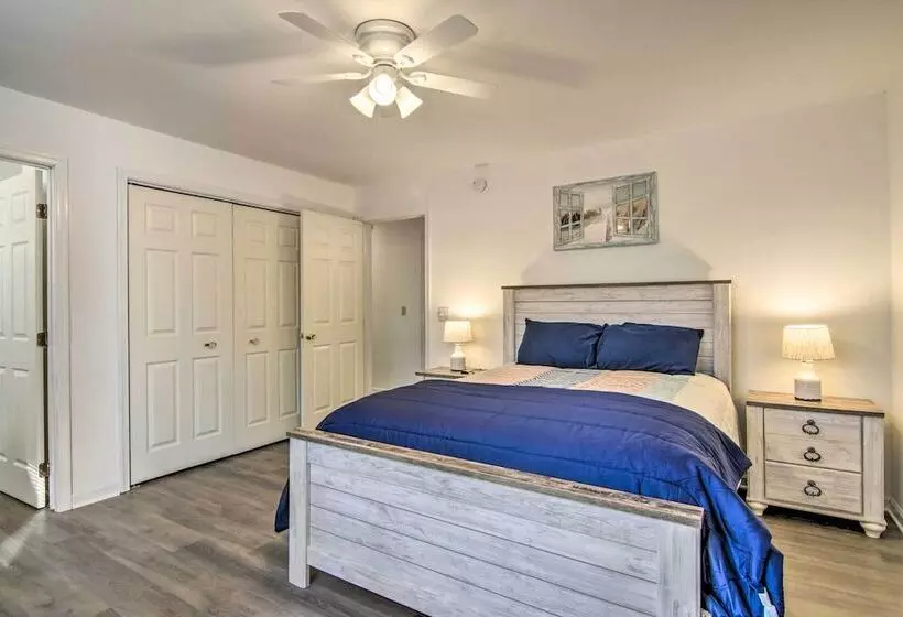 Ocean Pines House W/ Fire Pit & Community Pool