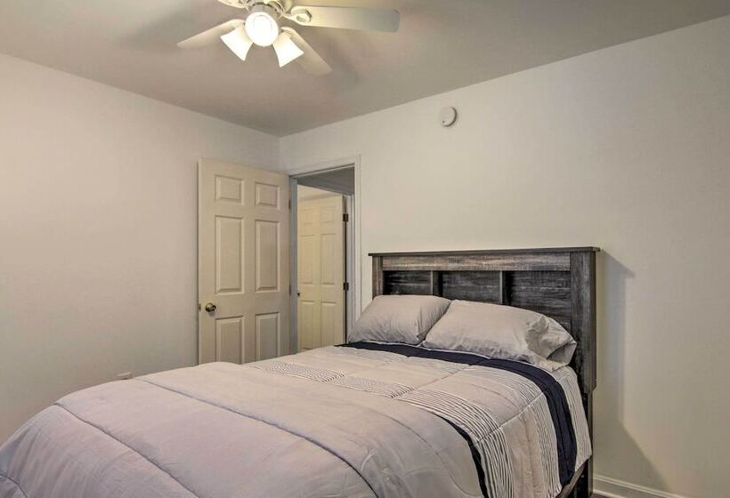 Ocean Pines House W/ Fire Pit & Community Pool