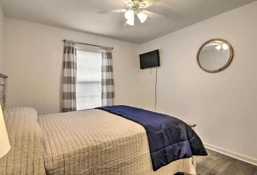 Ocean Pines House W/ Fire Pit & Community Pool