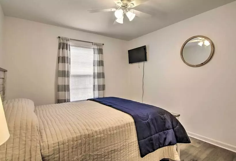 Ocean Pines House W/ Fire Pit & Community Pool