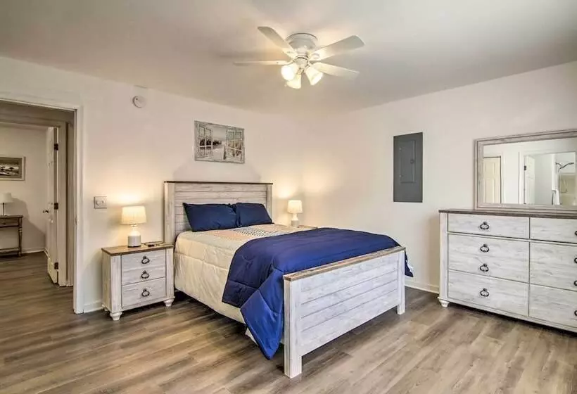 Ocean Pines House W/ Fire Pit & Community Pool