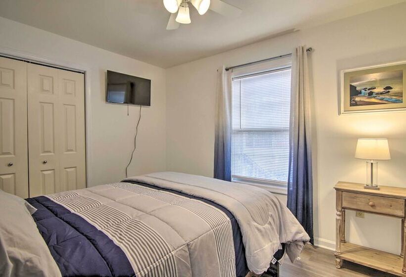 Ocean Pines House W/ Fire Pit & Community Pool