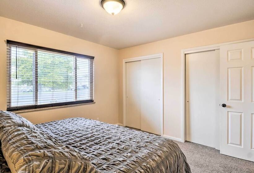 Dog Friendly Greeley Home ~ 3 Mi To Downtown!