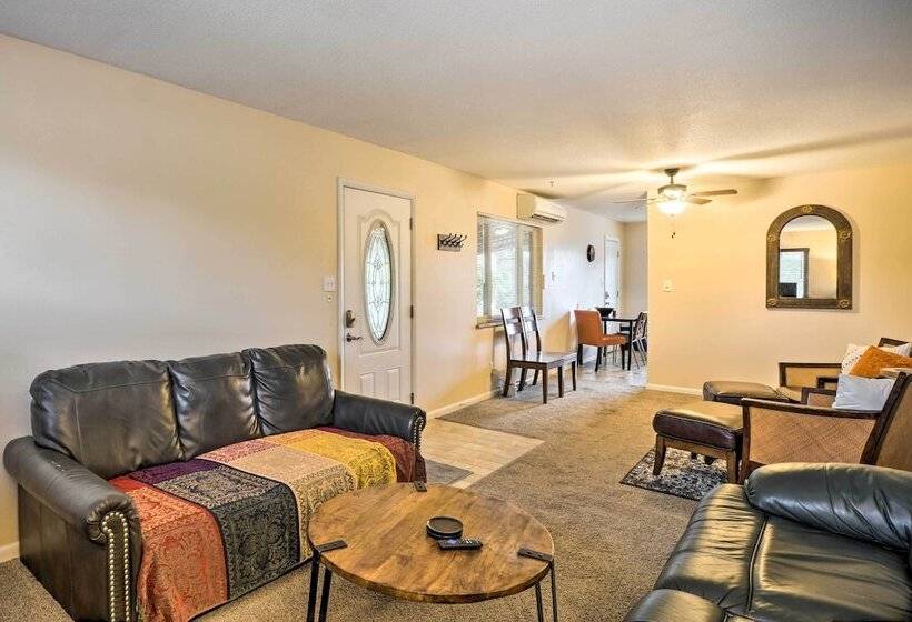 Dog Friendly Greeley Home ~ 3 Mi To Downtown!