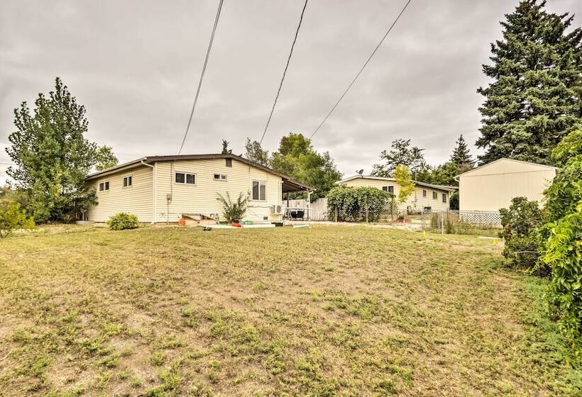 Dog Friendly Greeley Home ~ 3 Mi To Downtown!