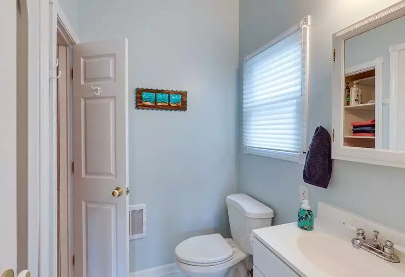 Family Friendly Mears Cottage   Walk To The Beach!