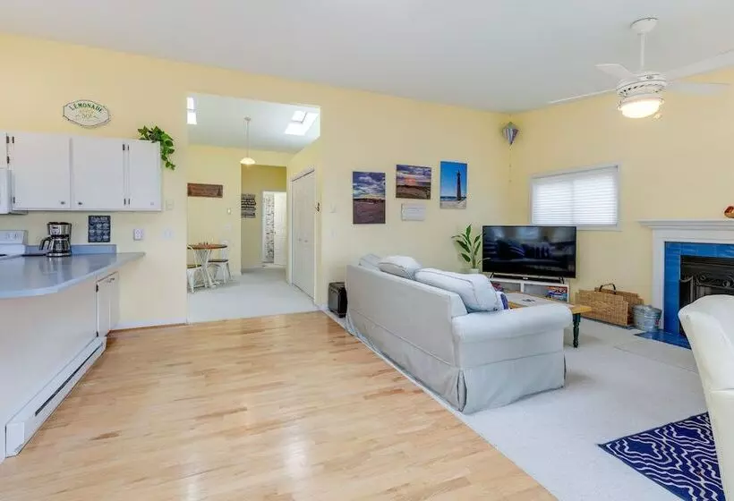 Family Friendly Mears Cottage   Walk To The Beach!