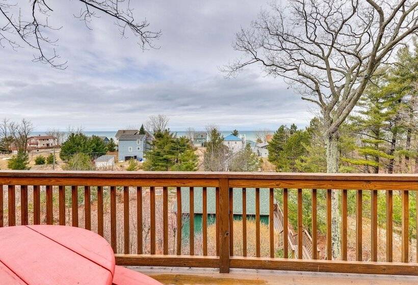 Family Friendly Mears Cottage Walk To The Beach!