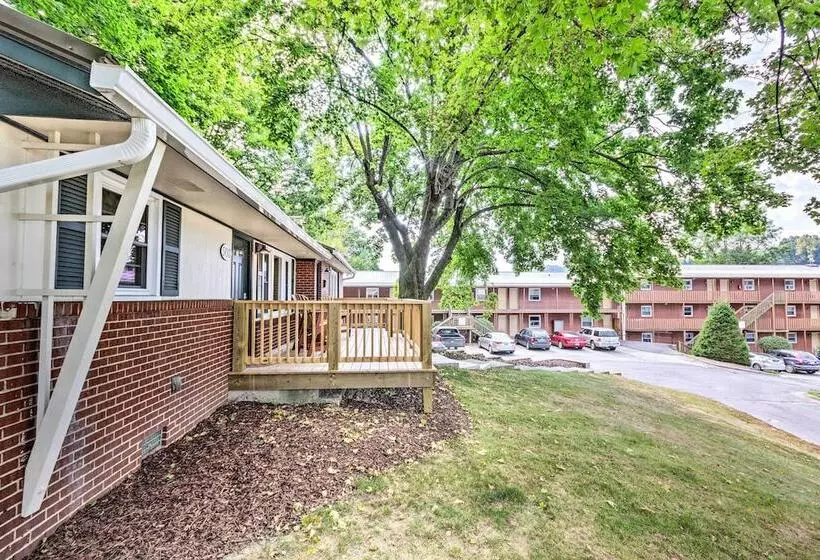 Dtwn Boone Home Walk To Appalachian State Campus!