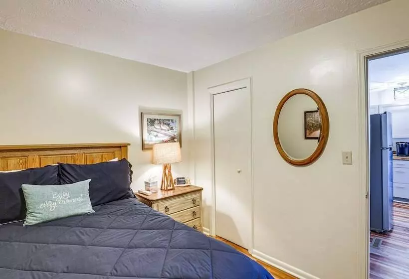 Dtwn Boone Home Walk To Appalachian State Campus!