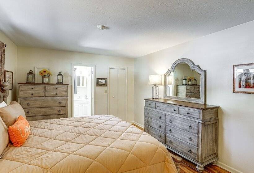 Dtwn Boone Home Walk To Appalachian State Campus!