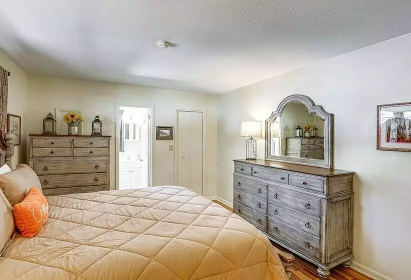 Dtwn Boone Home Walk To Appalachian State Campus!