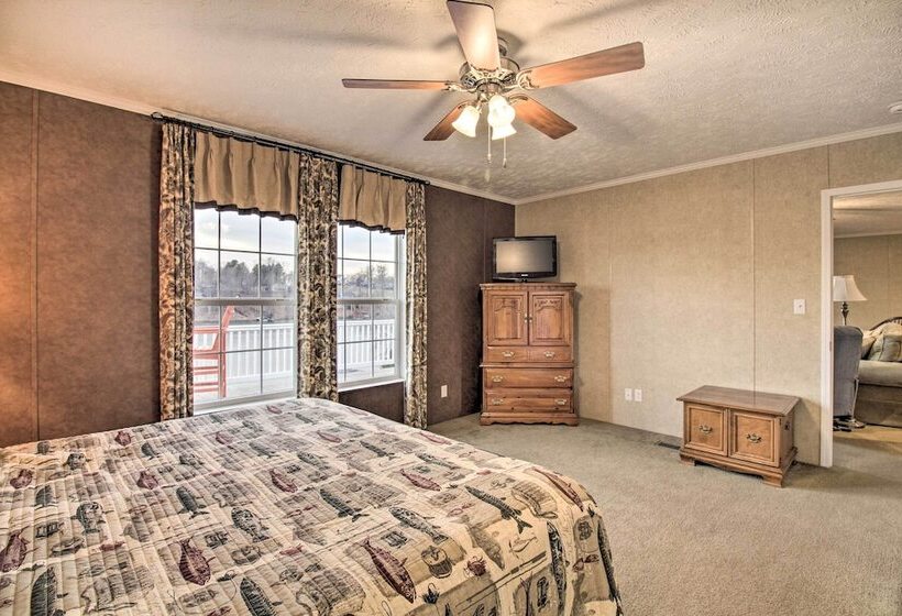 Family Lake Retreat W/ Screened Deck!