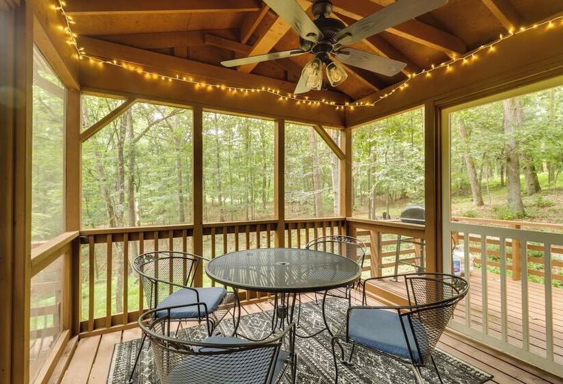 Fully Renovated Broadway Cabin W/ Private Hot Tub!