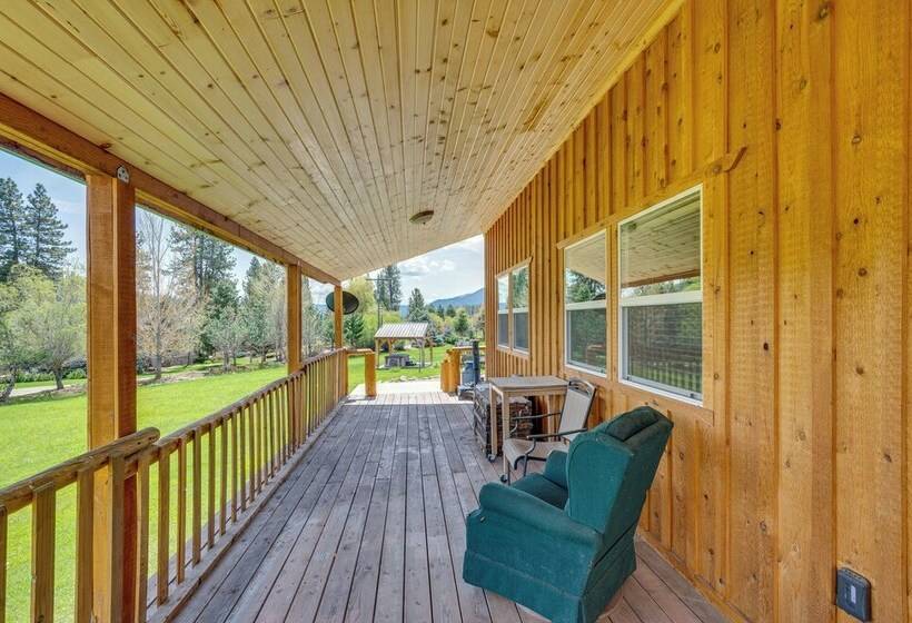 Garden Valley Cabin W/ Teepee, Deck & Mtn Views!