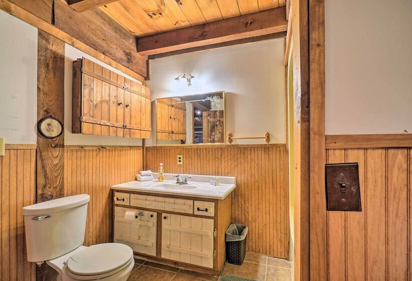 Lakefront Cabin W/ Boat Dock & Sunset Views!