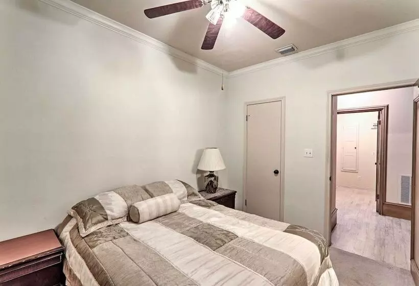 Lakefront Harlingen Home W/ Private Pool & Hot Tub