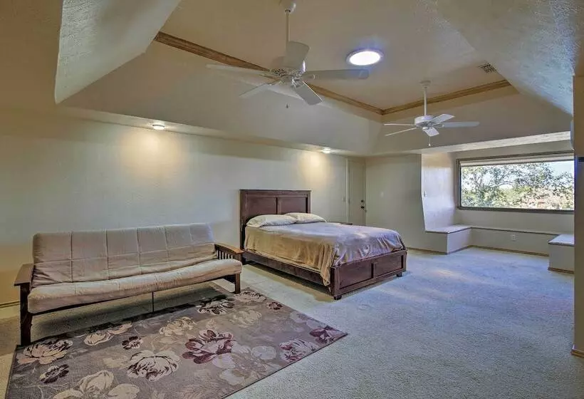 Lakefront Harlingen Home W/ Private Pool & Hot Tub