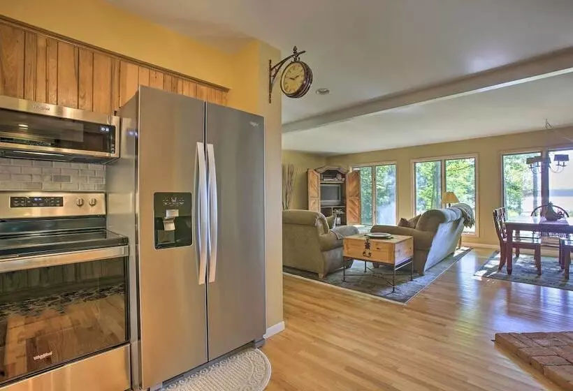 Interlochen Home On Green Lake W/ Dock & Beach!